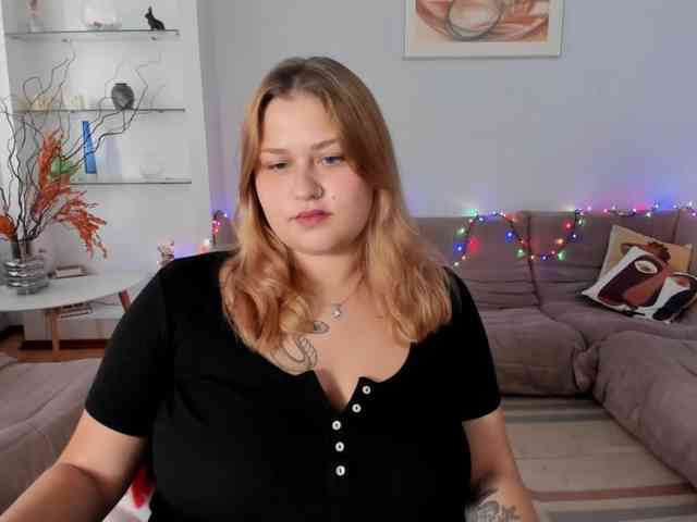 Whisper_Of_Sirena webcam