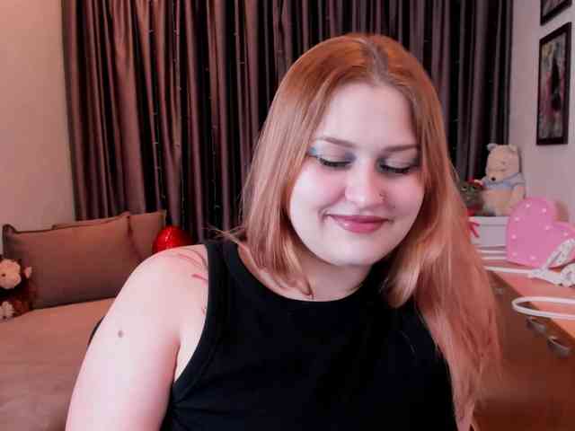 WhisperOfSiren Live Webcam on BongaCams