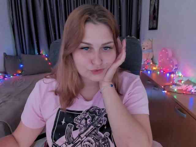 Whisper_Of_Sirena webcam