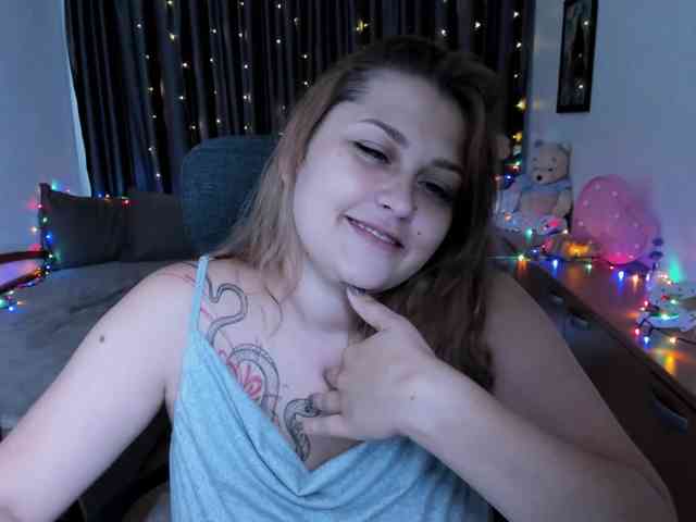 Whisper_Of_Sirena webcam