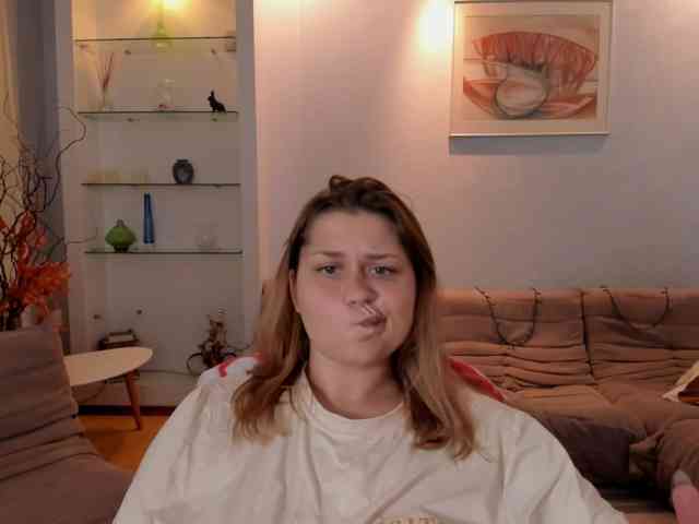 Whisper_Of_Sirena webcam