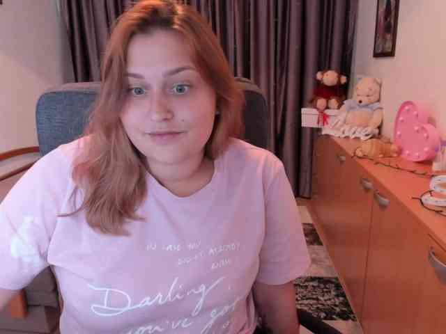 Whisper_Of_Sirena webcam