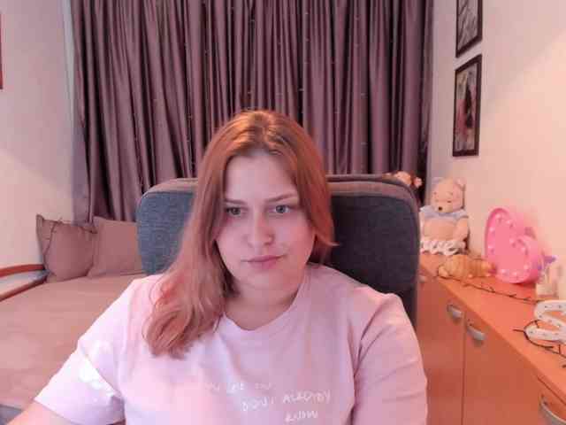 Whisper_Of_Sirena webcam