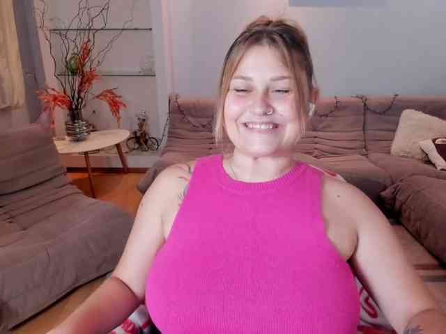 Whisper_Of_Sirena webcam