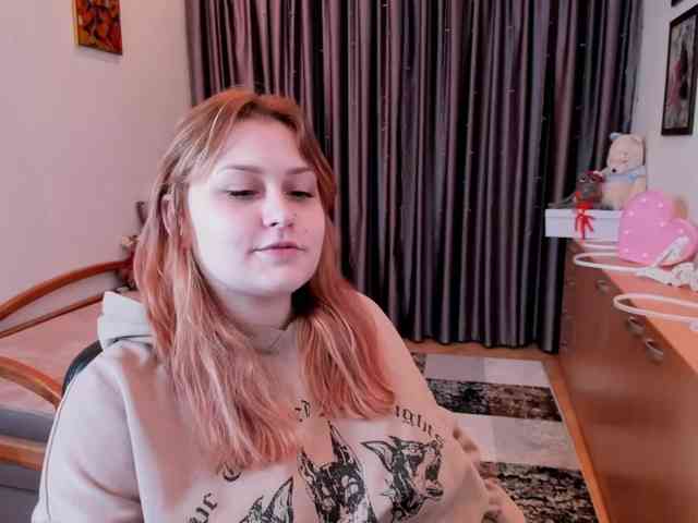 Whisper_Of_Sirena webcam