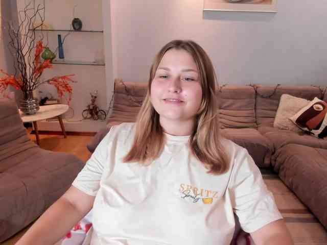 Whisper_Of_Sirena webcam