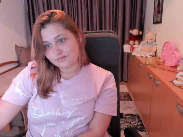 Whisper_Of_Sirena webcam