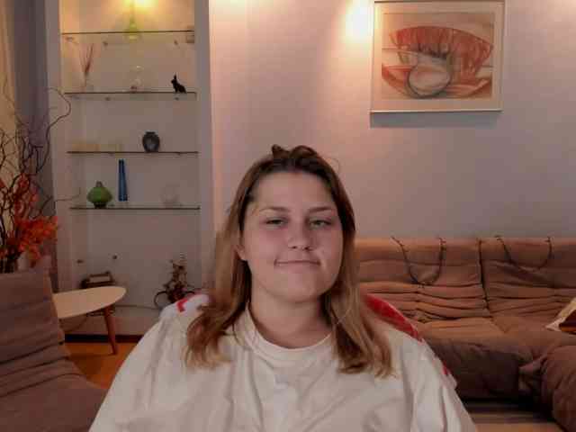 Whisper_Of_Sirena webcam