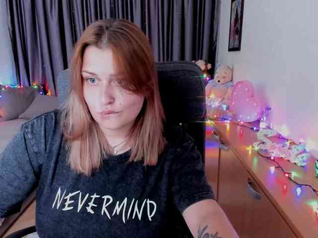 Whisper_Of_Sirena webcam