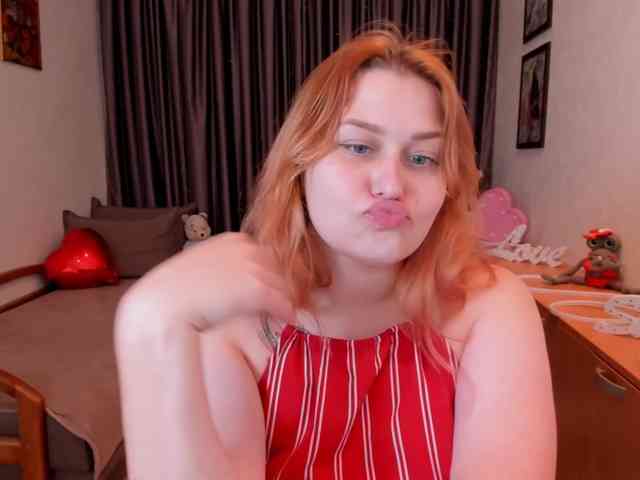 Whisper_Of_Sirena webcam