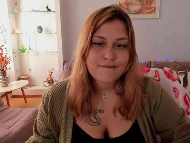 Whisper_Of_Sirena webcam