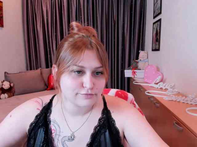 Whisper_Of_Sirena webcam