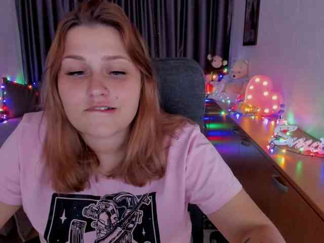 Whisper_Of_Sirena webcam