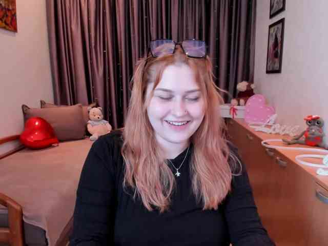 Whisper_Of_Sirena webcam