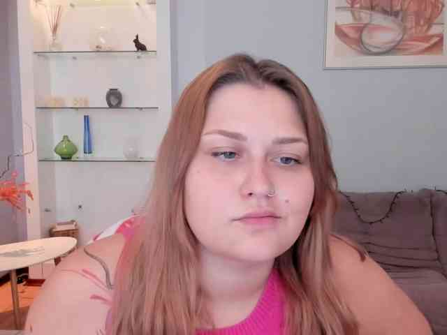 Whisper_Of_Sirena webcam