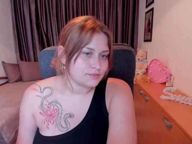 Whisper_Of_Sirena webcam