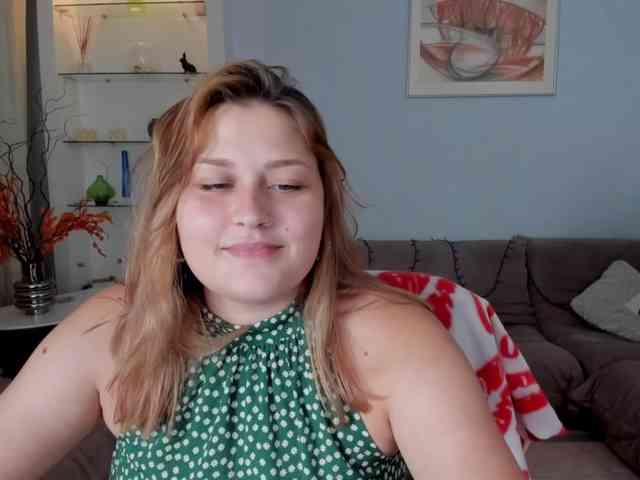Whisper_Of_Sirena webcam