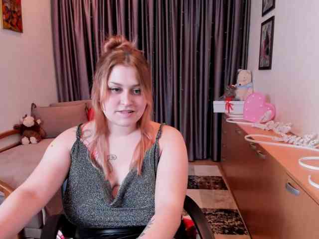 Whisper_Of_Sirena webcam