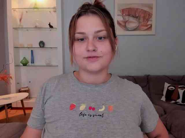 Whisper_Of_Sirena webcam