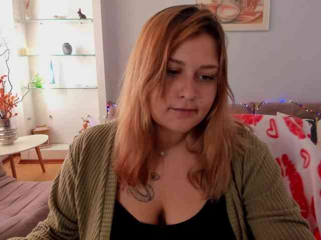 Whisper_Of_Sirena webcam
