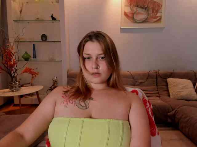 Whisper_Of_Sirena webcam