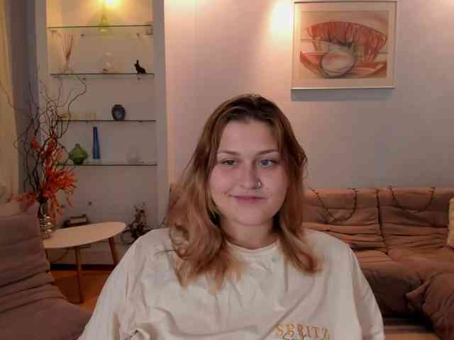 Whisper_Of_Sirena webcam