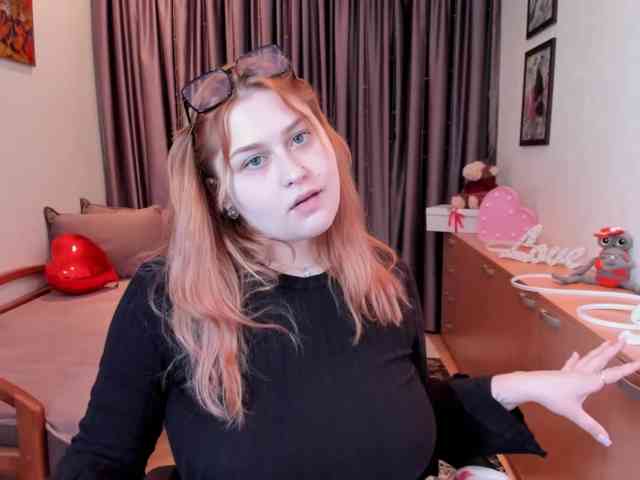 Whisper_Of_Sirena webcam