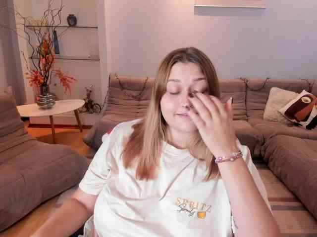 Whisper_Of_Sirena webcam