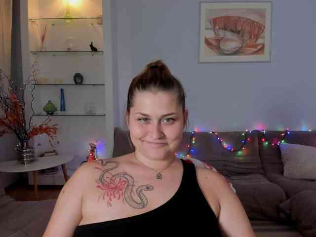 Whisper_Of_Sirena webcam