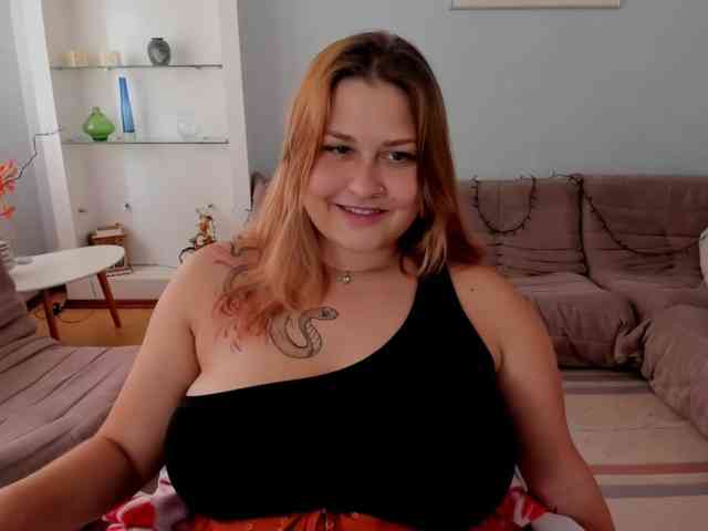 Whisper_Of_Sirena webcam