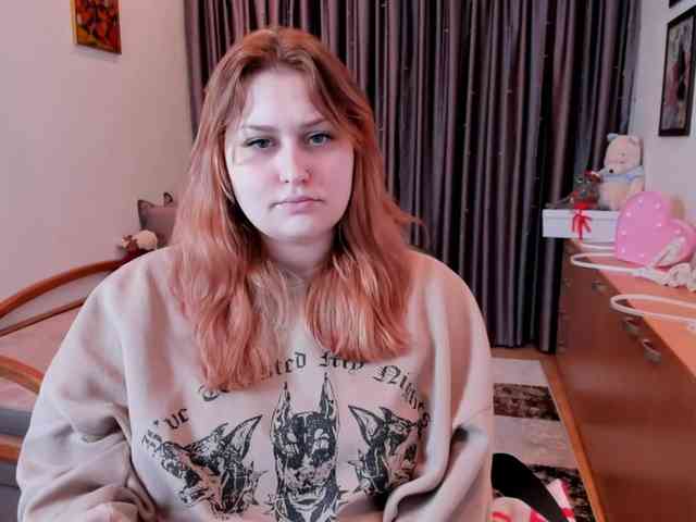 Whisper_Of_Sirena webcam