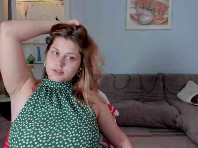 Whisper_Of_Sirena webcam