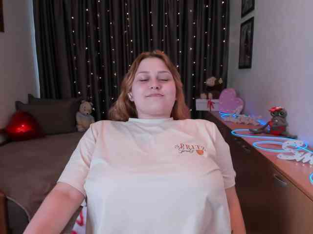 WhisperOfSiren Live Webcam on BongaCams