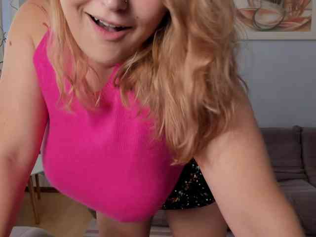 Whisper_Of_Sirena webcam