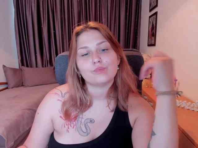 Whisper_Of_Sirena webcam