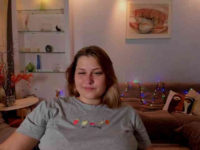 Whisper_Of_Sirena webcam