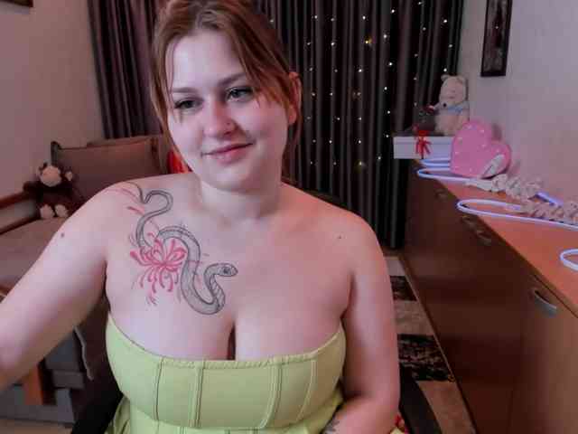 Whisper_Of_Sirena webcam