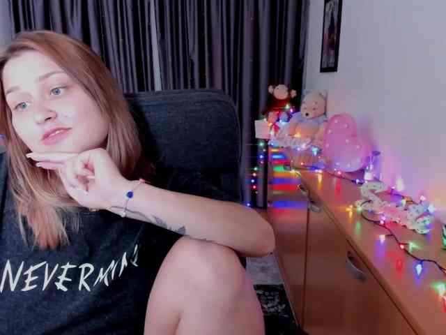 Whisper_Of_Sirena webcam