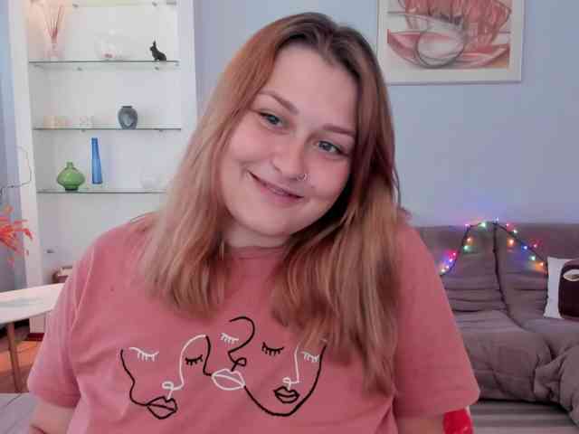 whisper_of_sirena's live room