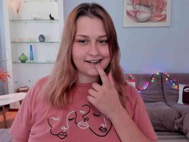 Whisper_Of_Sirena webcam