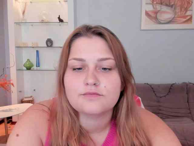 Whisper_Of_Sirena webcam