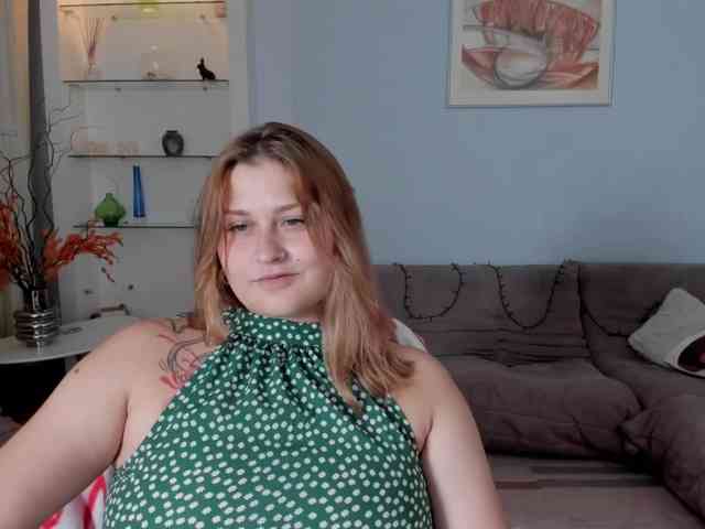 Whisper_Of_Sirena webcam