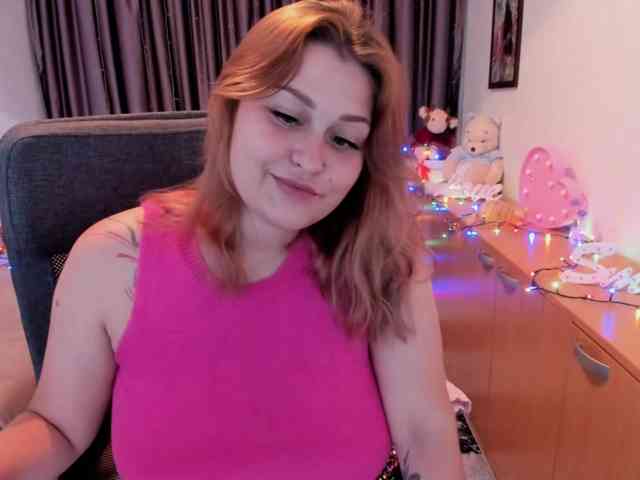 Whisper_Of_Sirena webcam