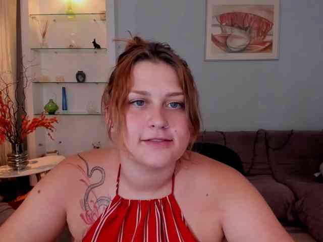 Whisper_Of_Sirena webcam