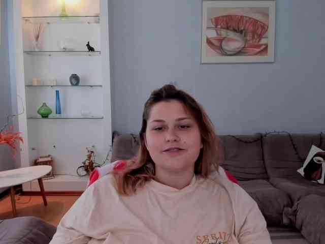 Whisper_Of_Sirena webcam