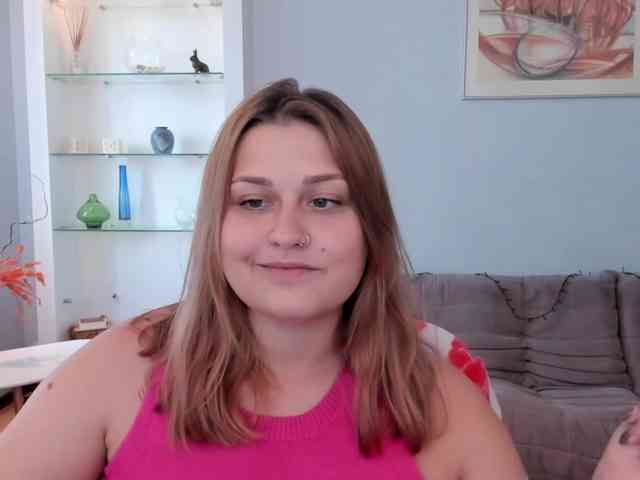 Whisper_Of_Sirena webcam