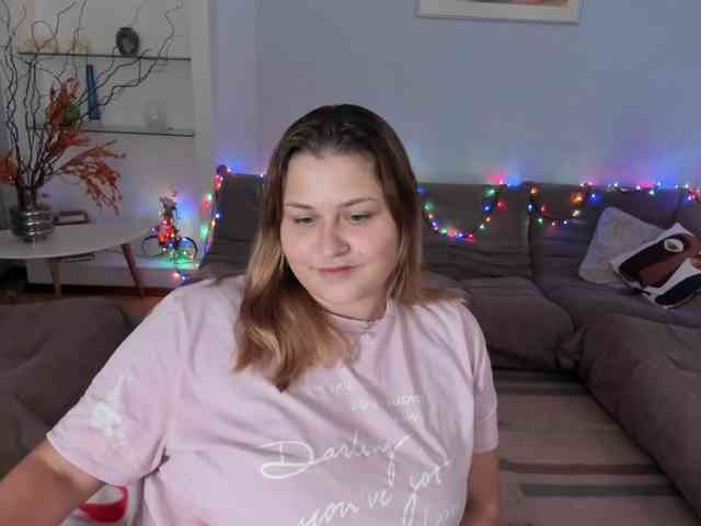 Whisper_Of_Sirena webcam