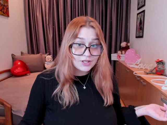Whisper_Of_Sirena webcam