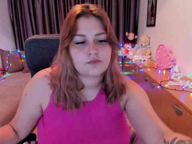 Whisper_Of_Sirena webcam