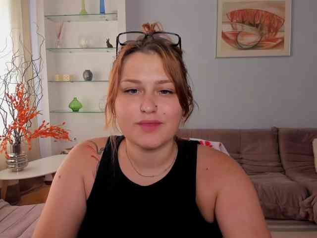 Whisper_Of_Sirena webcam